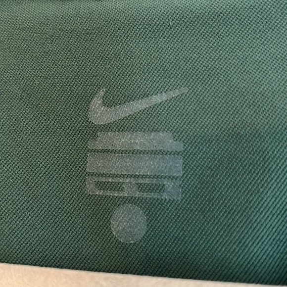 Men’s size L-XL? Possibly Missing size tag - Picture 2 of 4